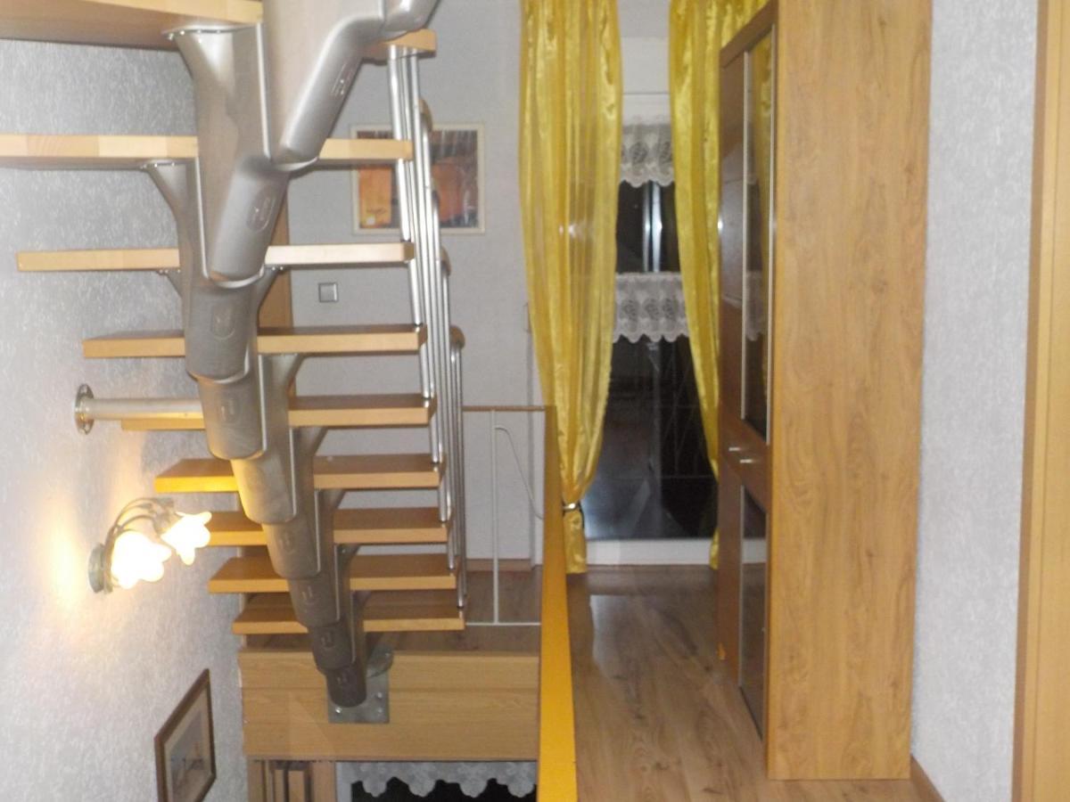 Ferienwohnung Wolf Ensdorf エクステリア 写真