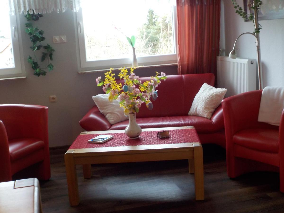 Ferienwohnung Wolf Ensdorf エクステリア 写真