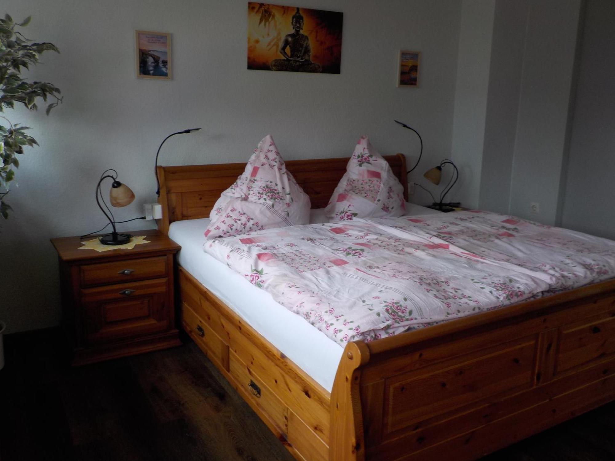 Ferienwohnung Wolf Ensdorf エクステリア 写真